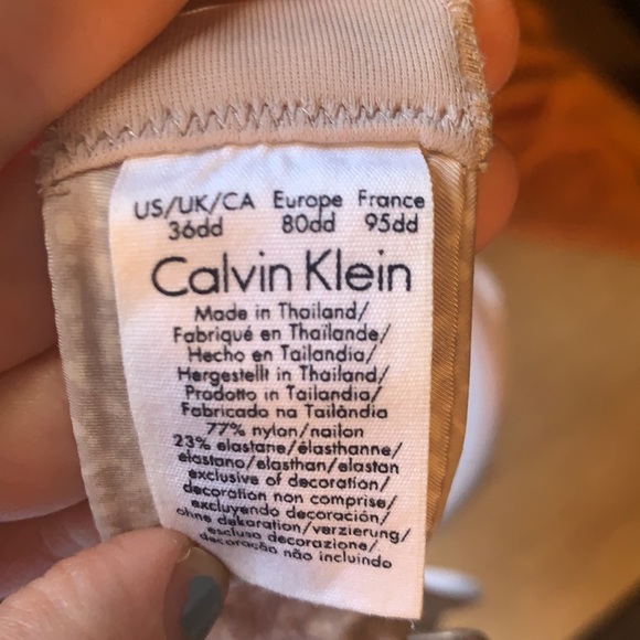 Calvin Klein 36DD Grey/Purple Tshirt Bra - Picture 6 of 6